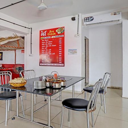 Hotel O Hill View Vadodara Zewnętrze zdjęcie