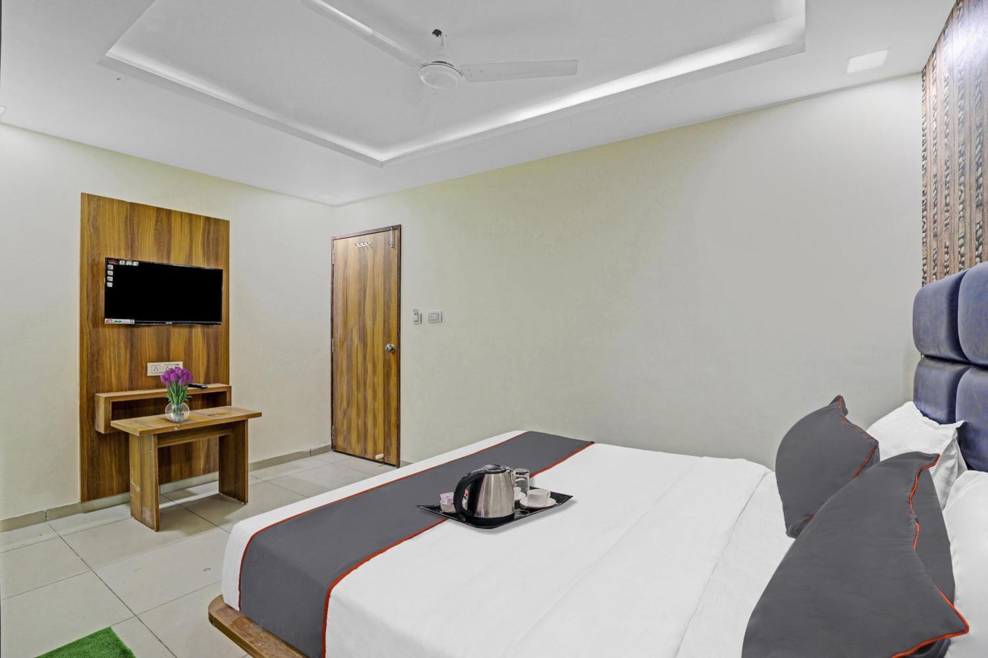 Hotel O Hill View Vadodara Zewnętrze zdjęcie