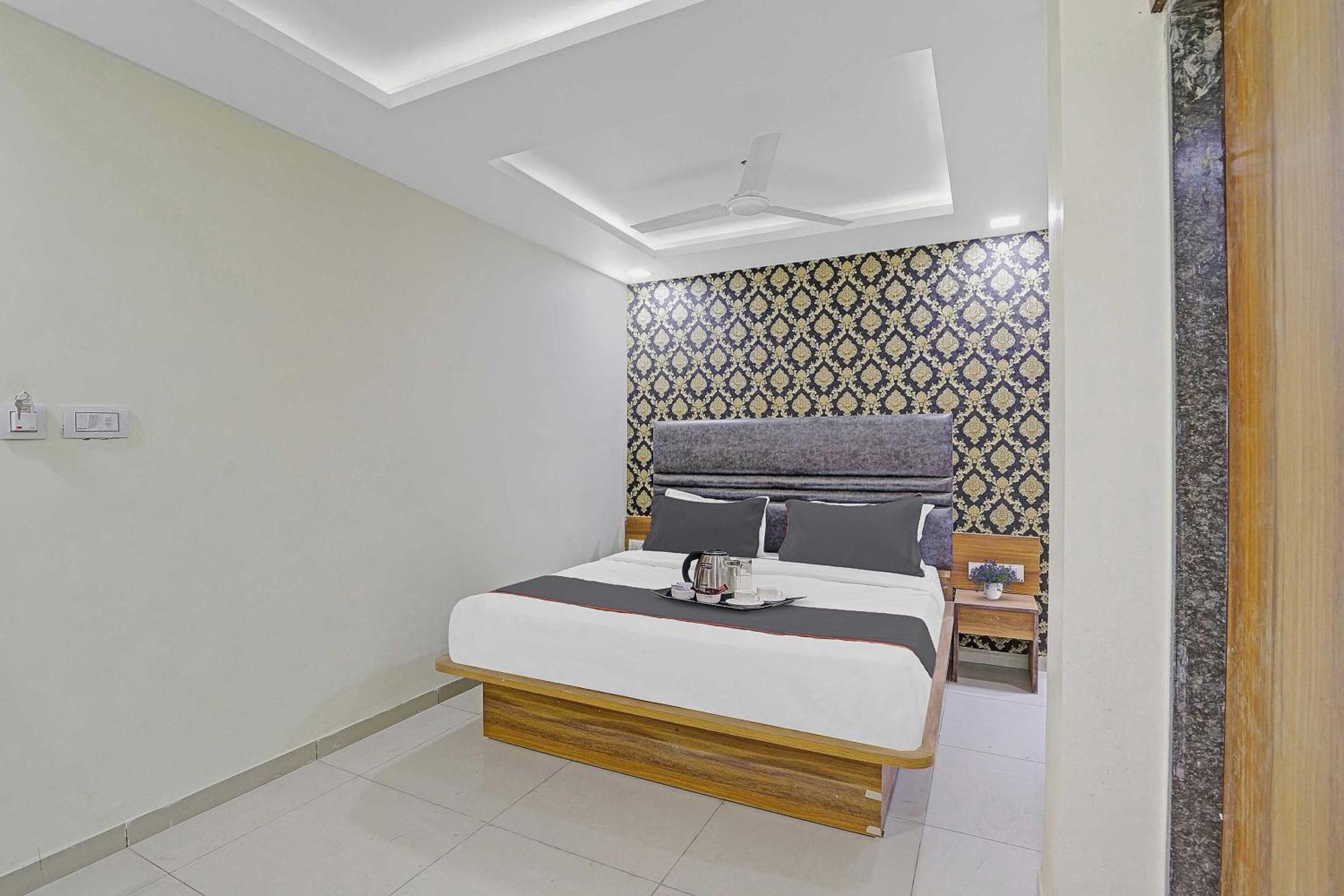 Hotel O Hill View Vadodara Zewnętrze zdjęcie
